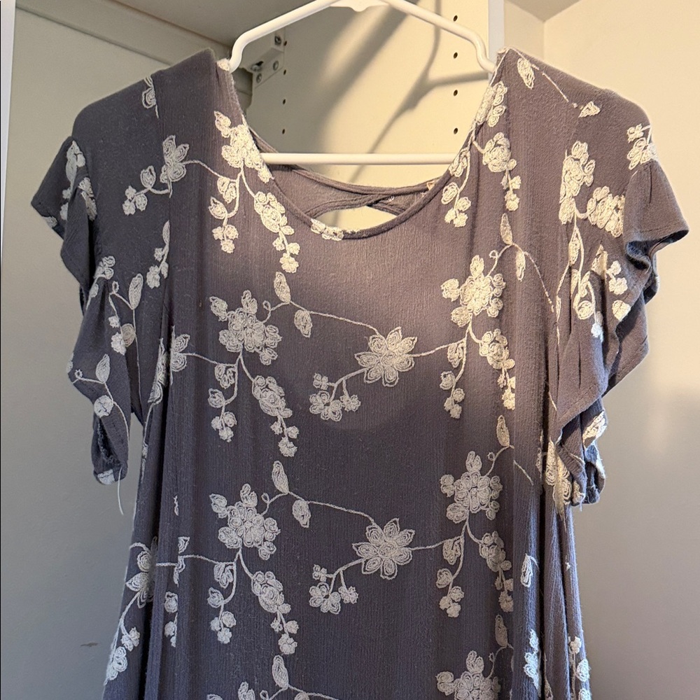 Altar’d State periwinkle Embroidered Short-Sleeve Tunic with Crisscross Back